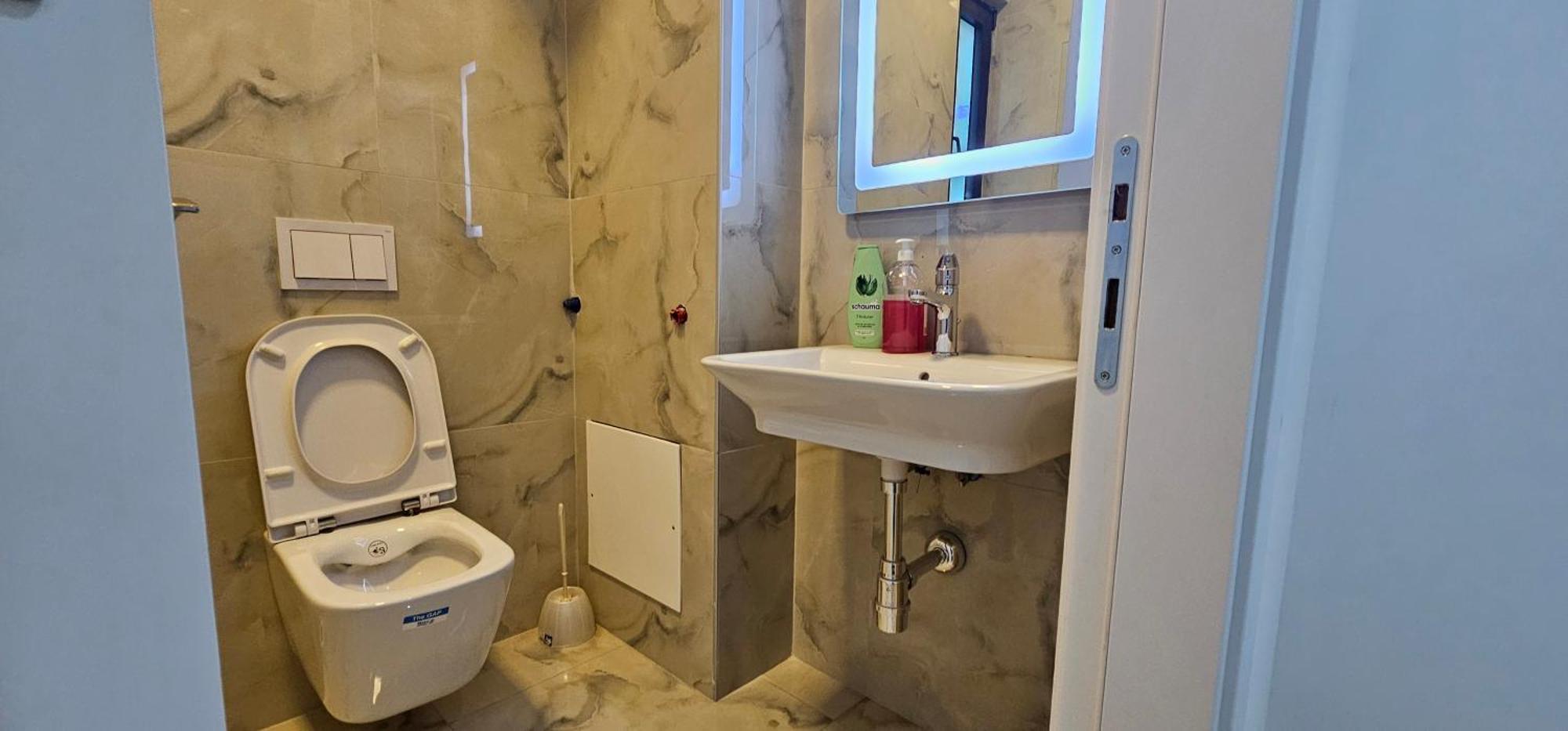 Free Parking Tirana Modern Escape Apartment Luaran gambar